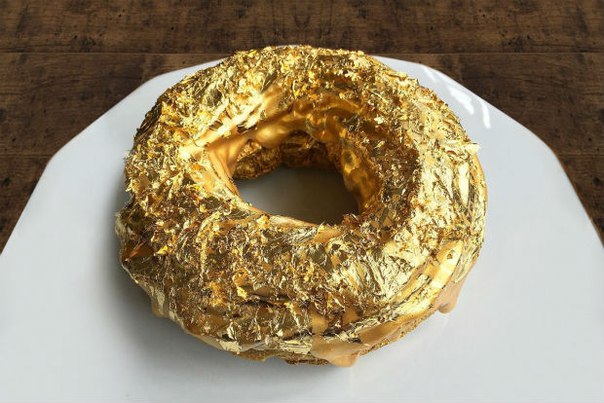 Американцы испекли золотой пончик. Рестораны Тюмени